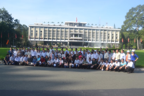 Đoàn khách BINHDINH TRAVEL  tham quan và học tập thực tế  tại các tỉnh phía Nam
