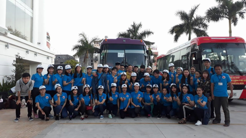 ĐOÀN KHÁCH DU LỊCH BÌNH ĐỊNH THAM QUAN CÁC TỈNH MIỀN NAM 2017